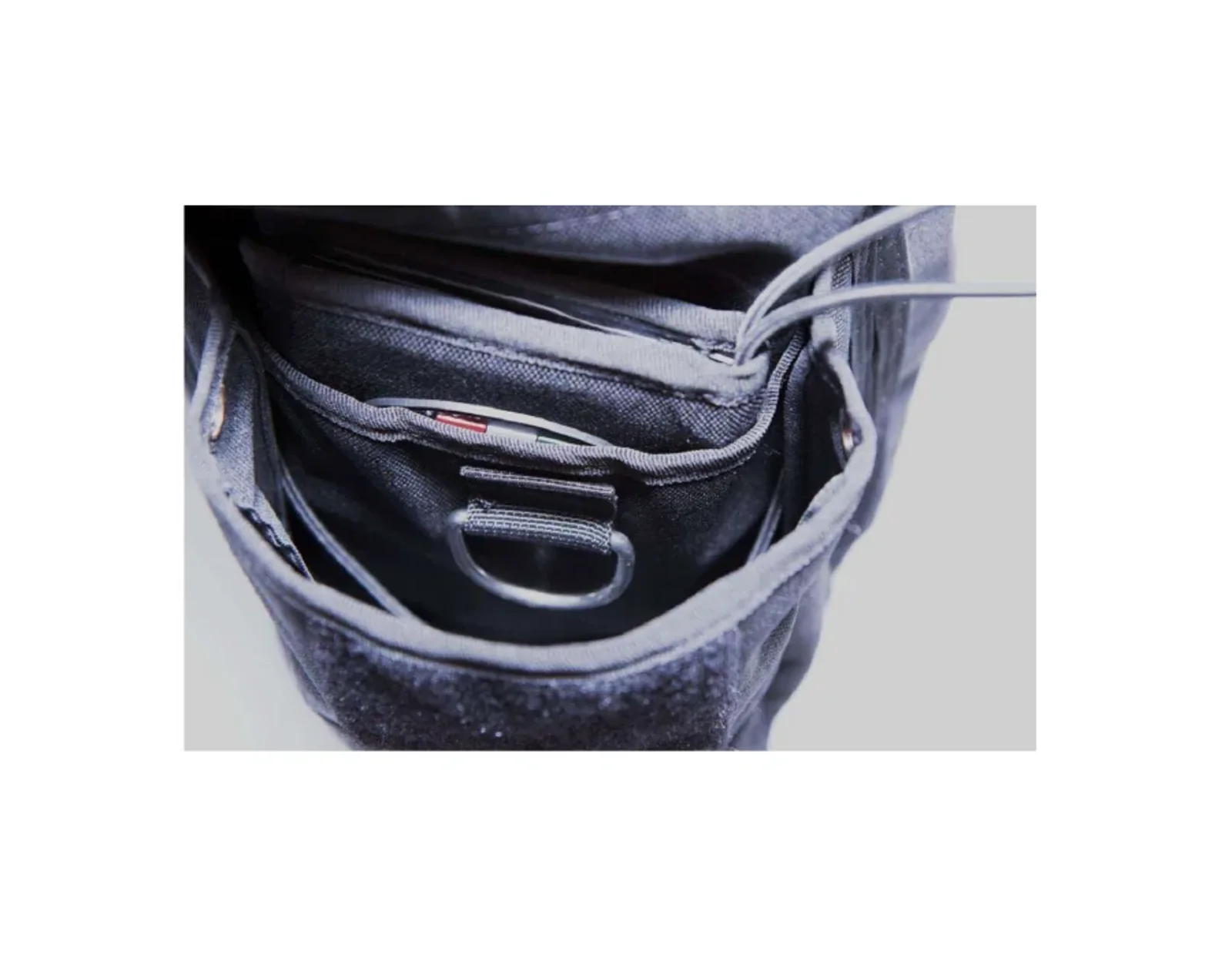 Wetnote pocket. External wetnote